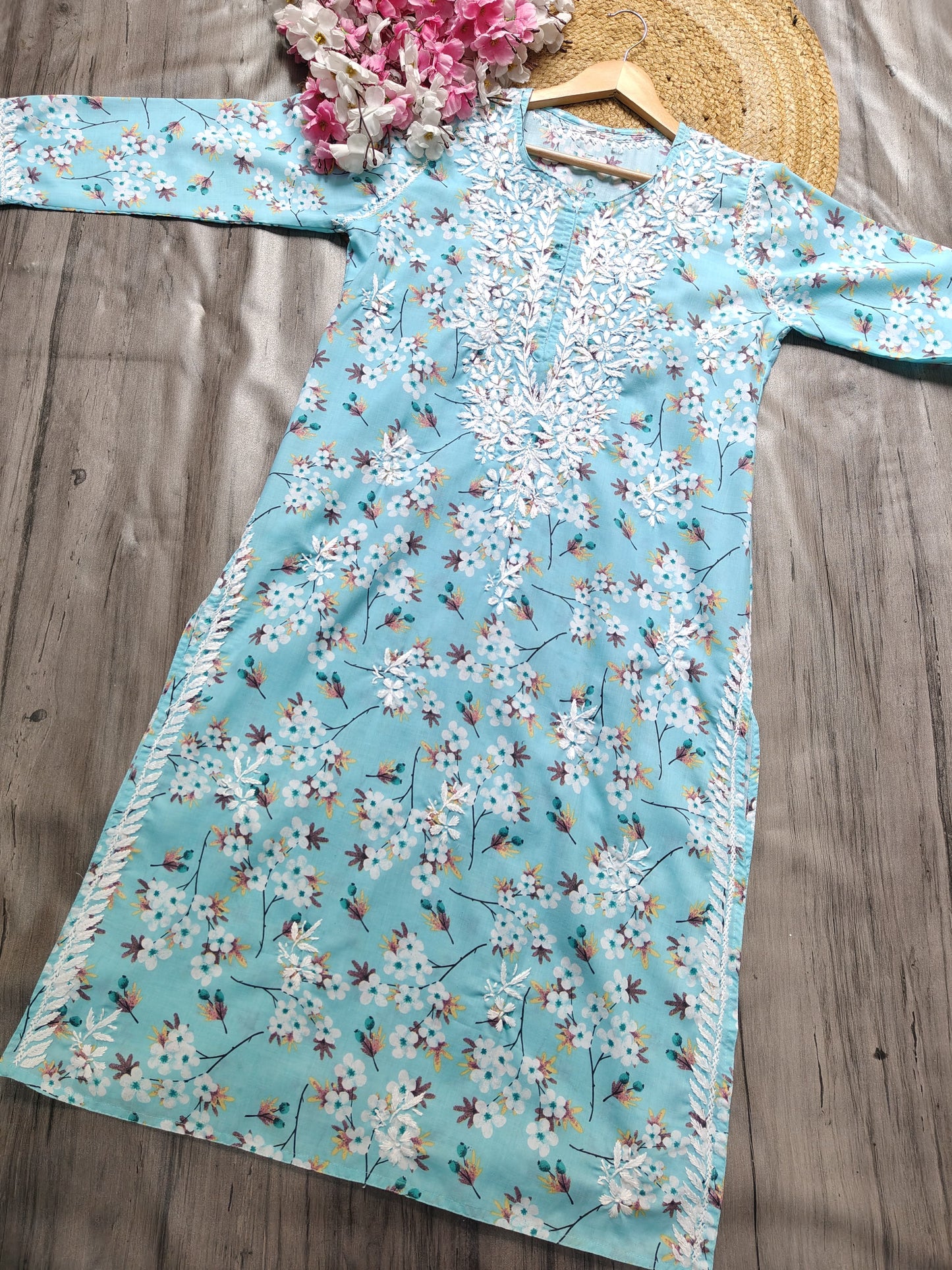 Mul Mul Cotton Kurti with Chikankari Embroidery