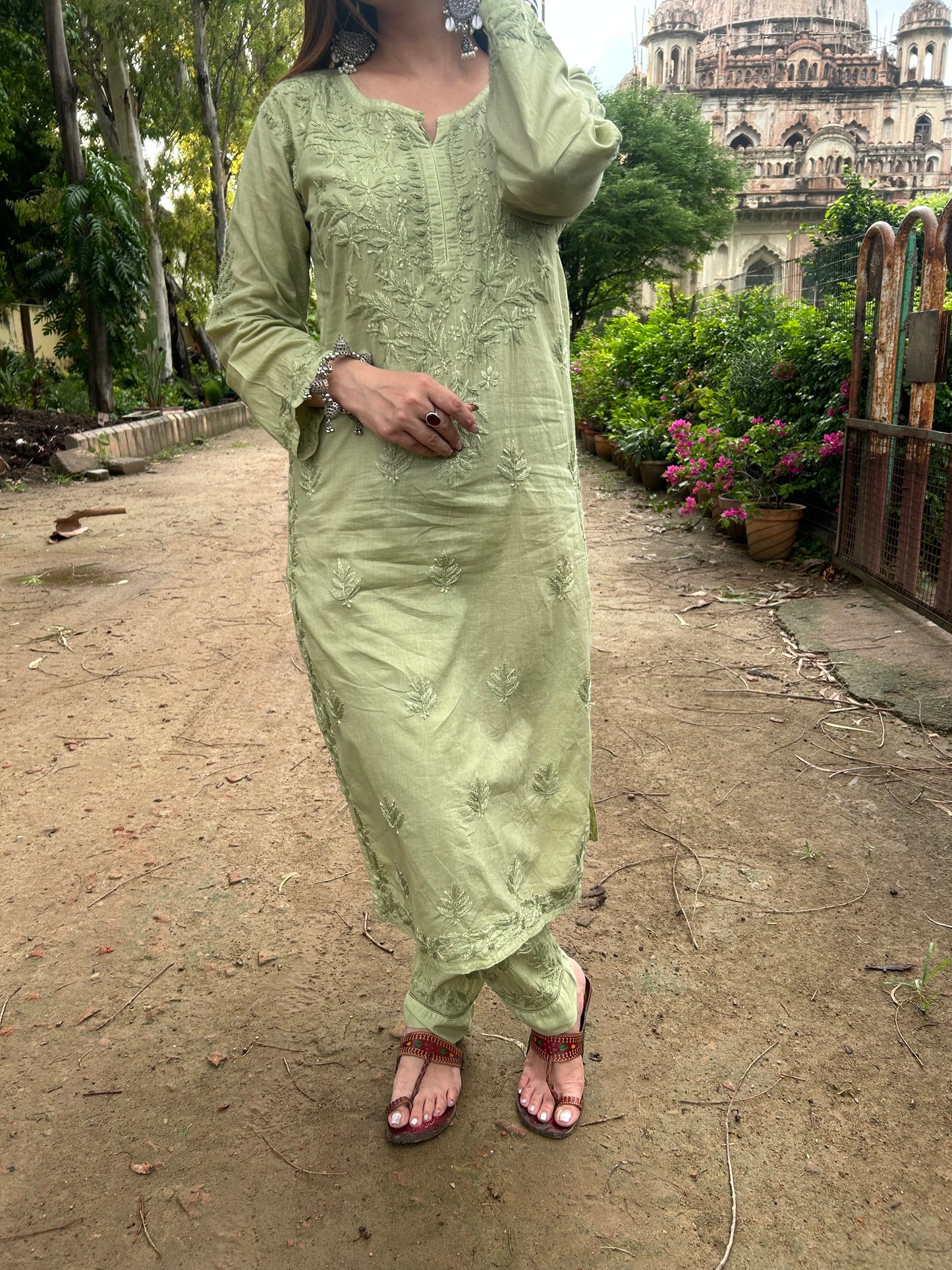 Chikankari Mul Mul Cotton Kurti Set