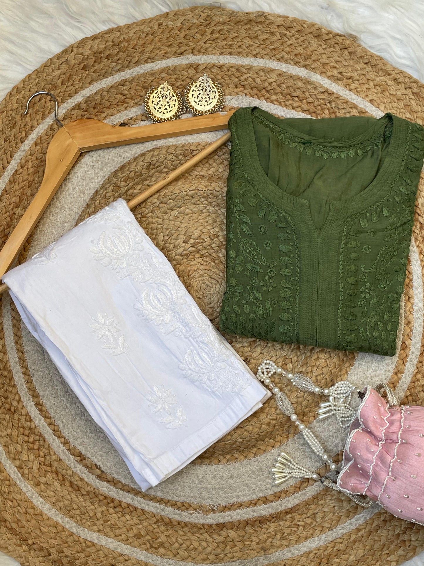 Muslin 3D Work Chikankari Kurti with Slit Sleeves