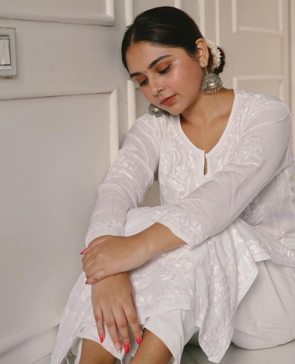 Heavy Daman Chikankari Modal set